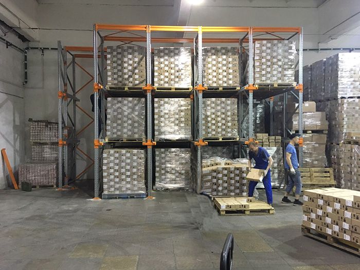 Глубинный тип хранения организован на складе мясоперерабатывающего завода в Краснодаре