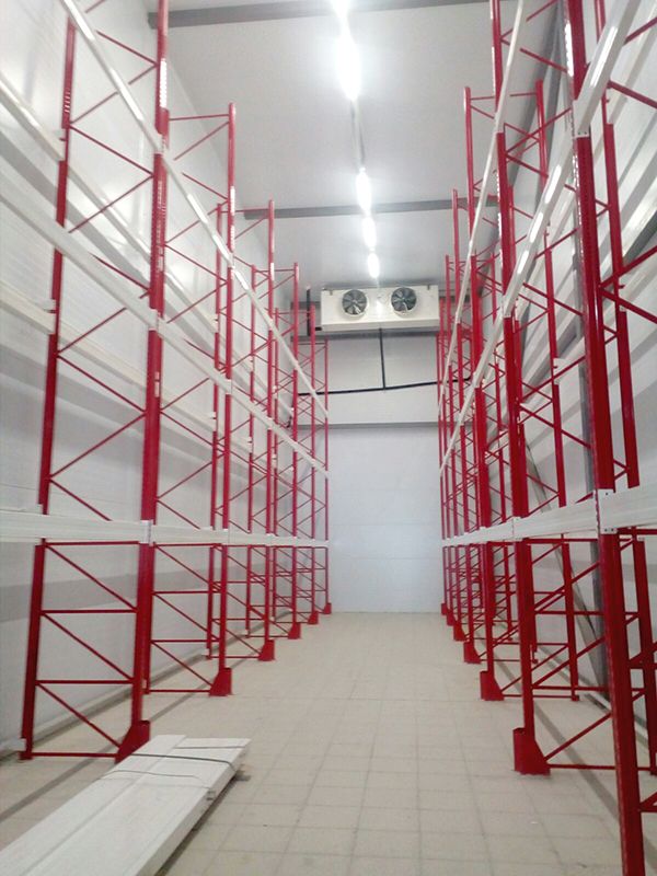 Мясокомбинат оснастил склад-холодильник стеллажным оборудованием в Краснодаре